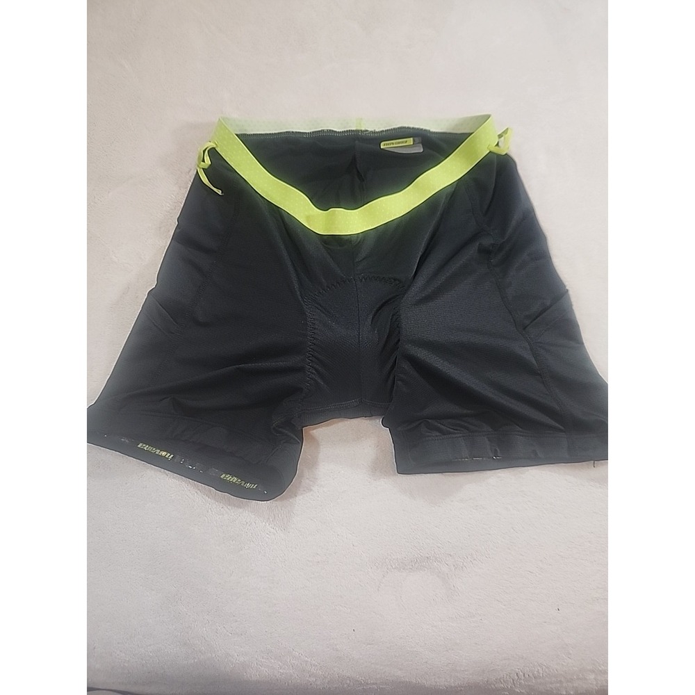 Novara Black Cycling Shorts Women's Size Large (L) with Lime Trim